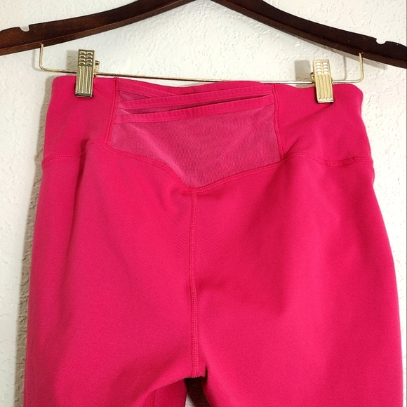 Fabletics Motion 365 Pink Leggings - Picture 6 of 7
